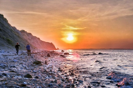 abendspaziergang-am-meer 51229155000 o